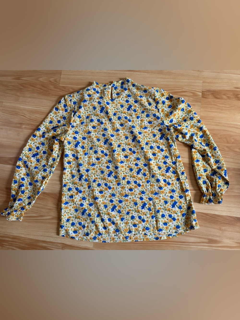 Women’s Yellow Floral BTFBM Long Sleeve Blouse Medium - Picture 5 of 5